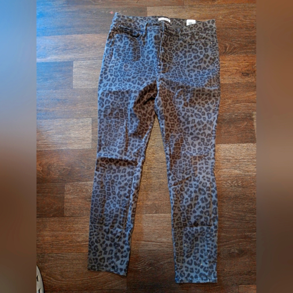 Good American Brown Leopard Print Jeans